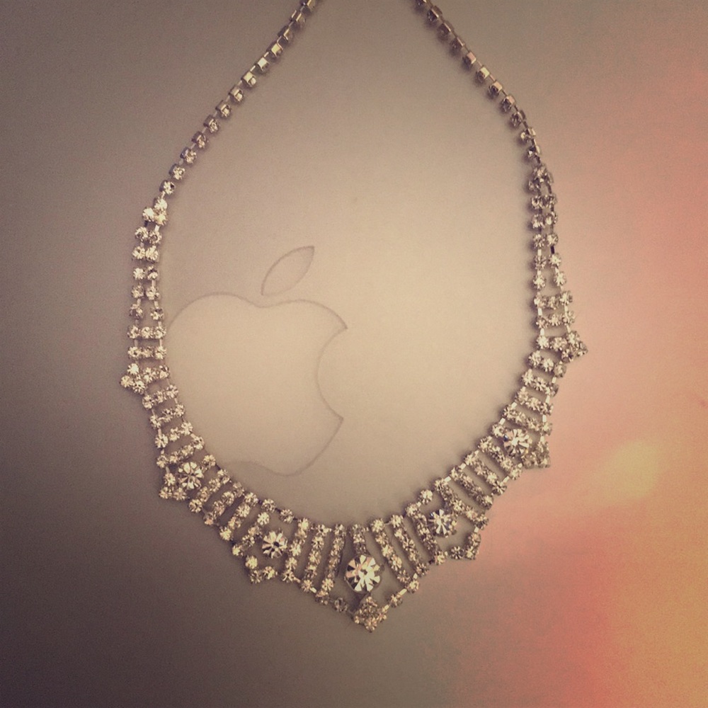 Diamond choker